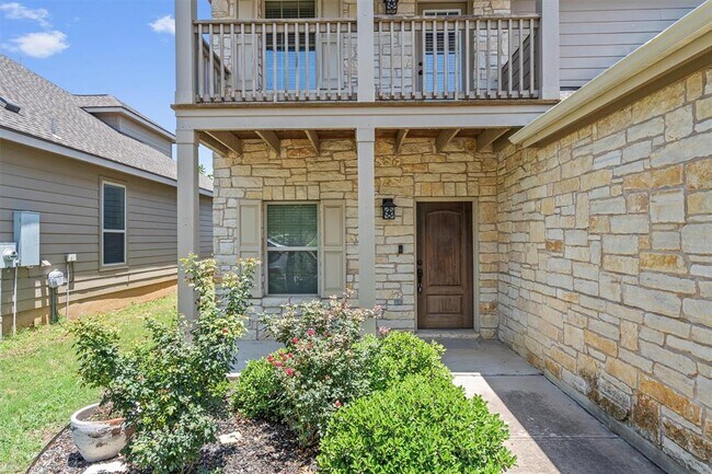 Foto del edificio - 220 Chickadee Ln