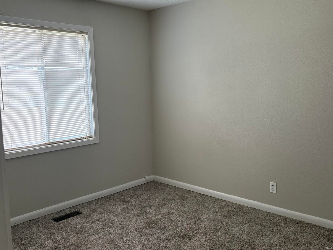 Foto del edificio - 1010 N Lincoln St