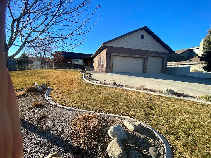 Foto principal - 11526 Equestrian Dr