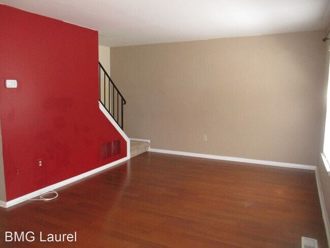 Building Photo - 3 br, 2 bath House - 1000 Cape Splitt Harbour