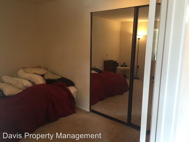 Foto del edificio - 6500 24th Ave NW