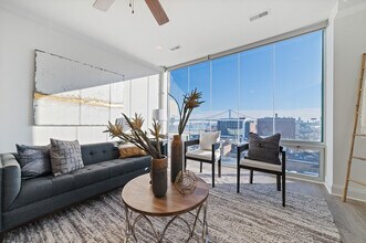 Residences at 1 Brown Photo