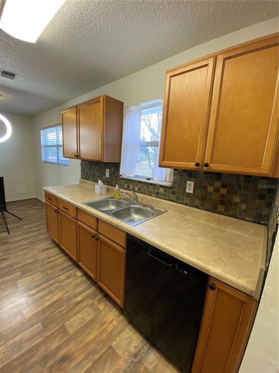 Building Photo - 14183 Pomona Ave