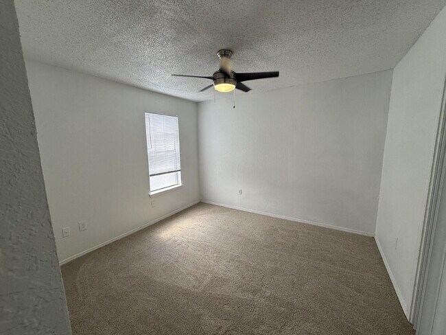Foto del edificio - Rowlett Townhome
