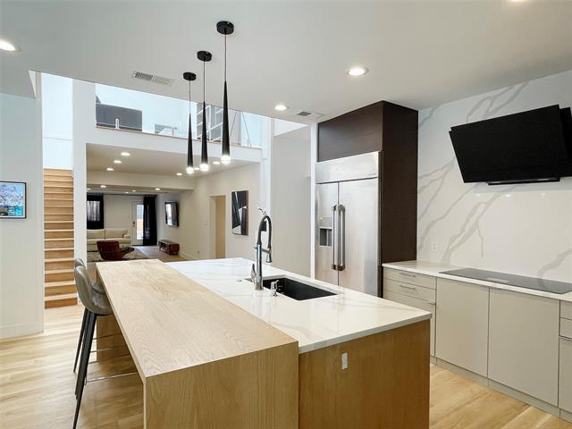 Foto del edificio - 6802 Bert Ln