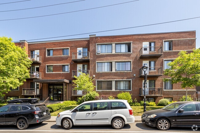 Building Photo - 5485-5487 Lavoie