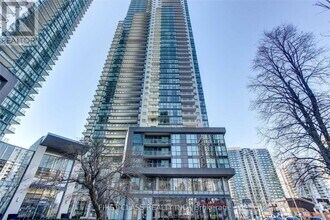 Building Photo - 5168-P5168 Yonge St