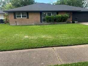 Building Photo - 5223 Sanford Rd