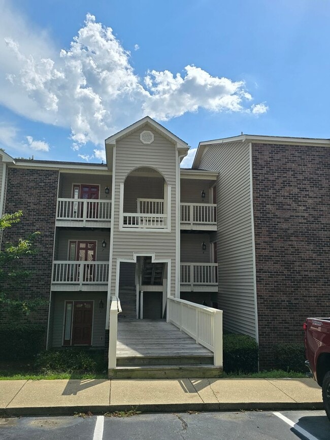 Building Photo - 2700 Preston Woods Ln