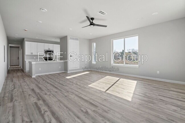 Foto del edificio - 948 S Corinth St Rd