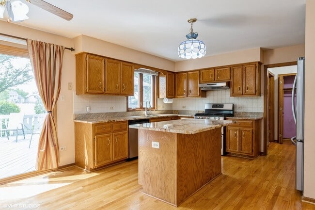 Building Photo - 3515 Hobbes Dr