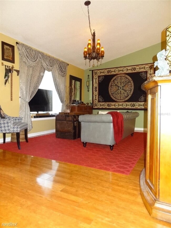 Foto del edificio - 3 br, 2 bath House - 4909 Reginald Road