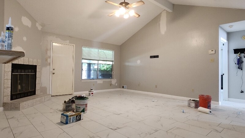 Foto principal - 2114 Landcircle Ct