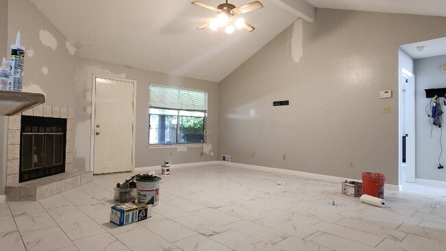 Building Photo - 2114 Landcircle Ct