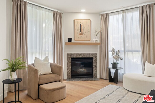 Building Photo - 1222 S Westgate Ave