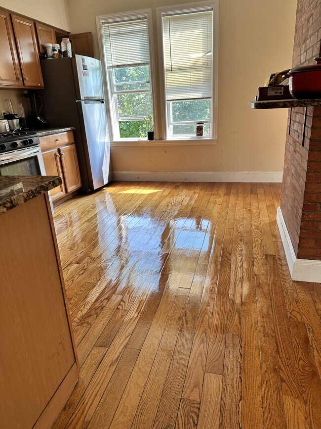 Foto del edificio - 30 Circuit St