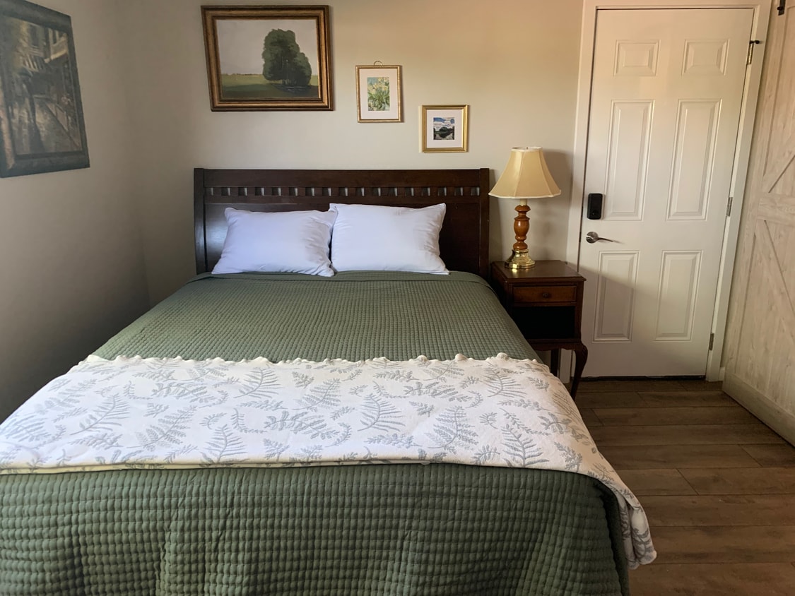 5524 Chauncey Way Unit Front Room, Orangevale, CA 95662 Apartments in