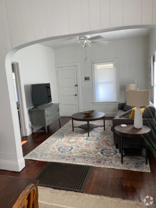 Casas de renta en Huron, SD con servicios incluidos 1 Casas