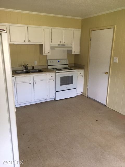 Building Photo - 4 br, 2 bath House - 2540 Tandy Dr