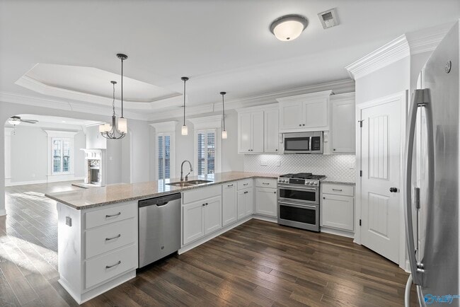 Foto del edificio - 8003 Misty Valley Way