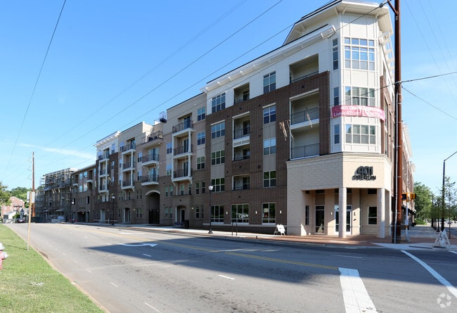 401 Oberlin - The Maggie