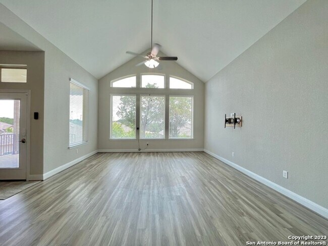 Foto del edificio - 3 Bedroom/2 Bath Santa Maria At Alamo Ranc...