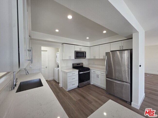 Foto del edificio - 11506 Truro Ave