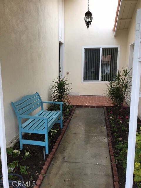 Foto del edificio - 6047 Scotmist Dr