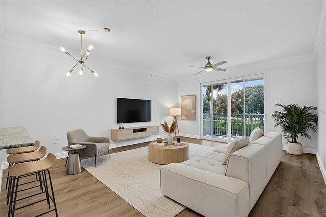 Foto del edificio - 2032 Alta Meadows Ln