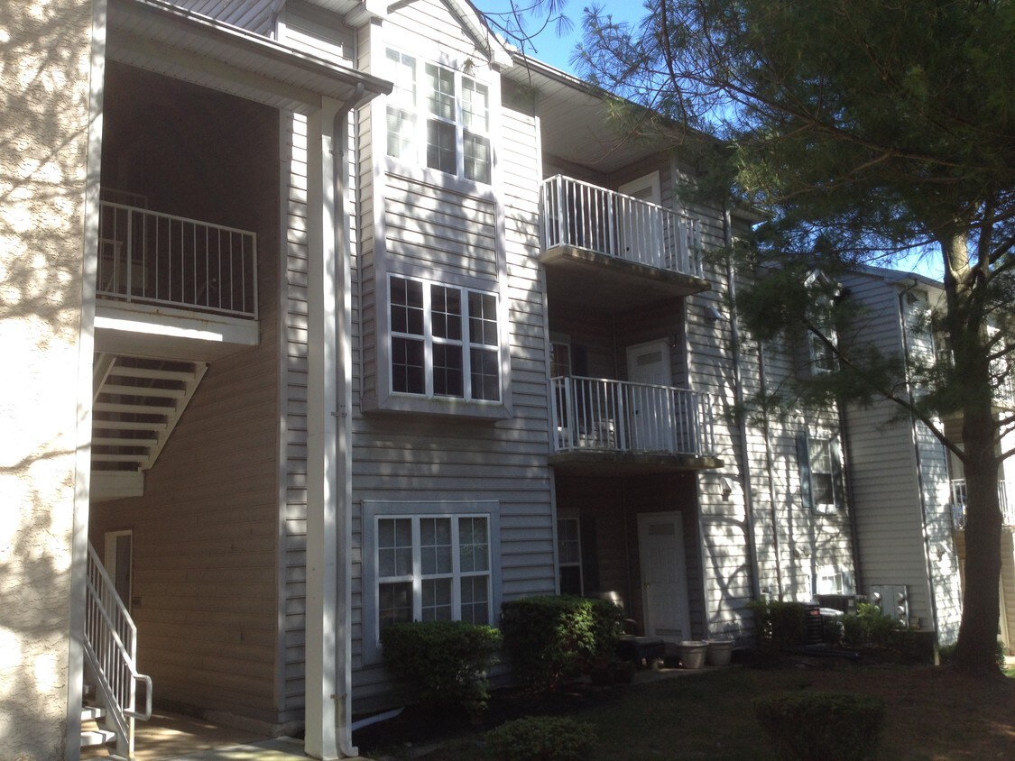 Foto principal - 1645 Braken Ave