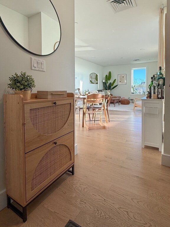 Foto del edificio - 301 Border St