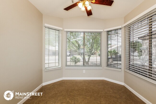 Foto del edificio - 21437 N 87th Dr
