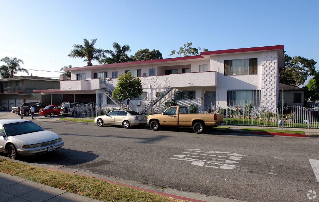 12602 Birch Ave, Hawthorne, CA 90250 Apartments in Hawthorne, CA