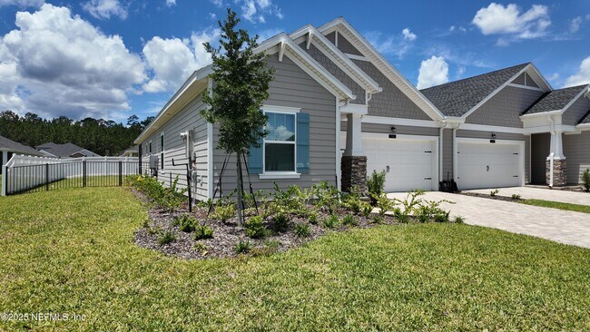 Foto del edificio - 74 Bevins Ln