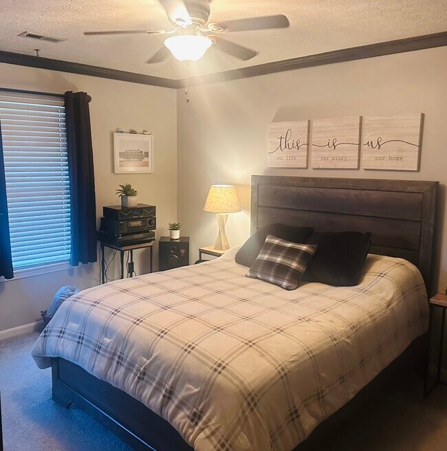Foto del edificio - 1205 Pebble Creek Dr