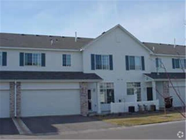 Main Outdoor - 13040 Europa Trail Way N