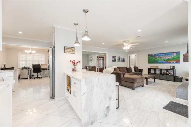 Foto del edificio - 14531 Bramblewood Dr