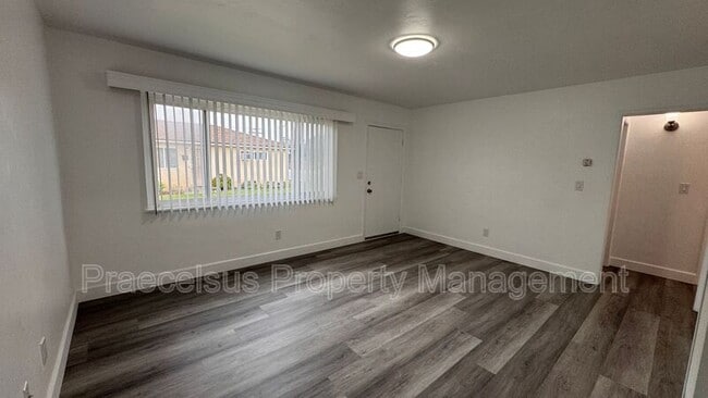 Building Photo - 8235 Alton Dr