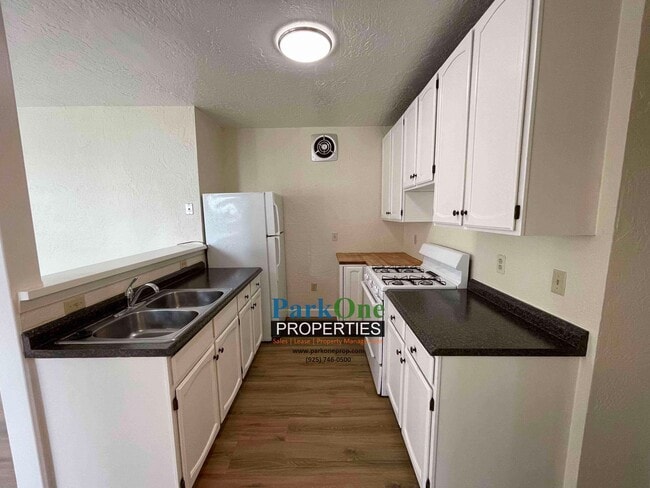 Foto del edificio - Buckley