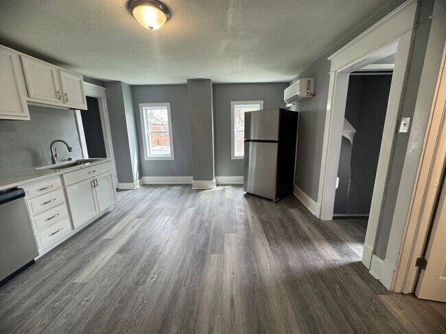 Foto del edificio - 1315 Brown St