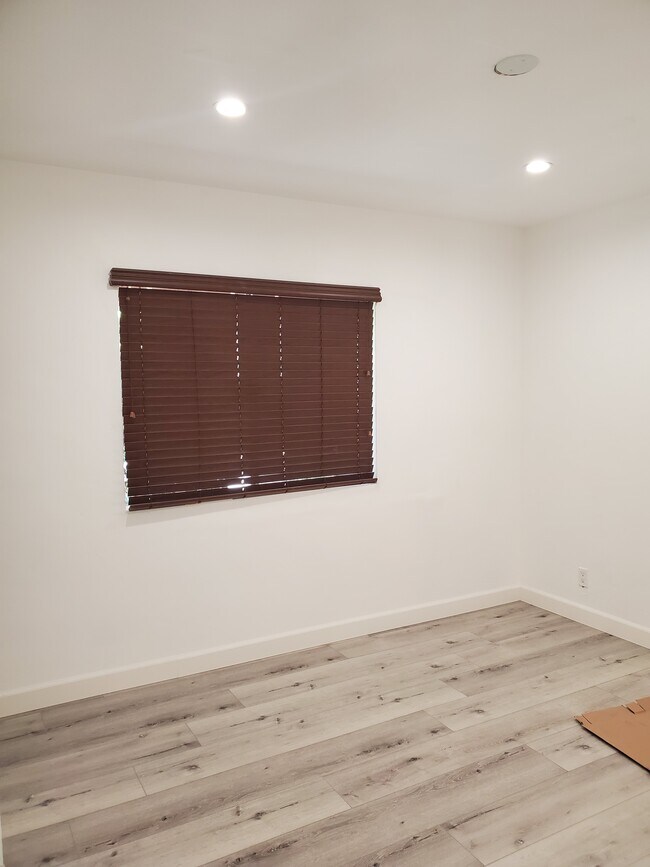 bedroom - 500 S Main St