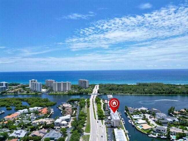 Foto del edificio - 750 NE Spanish River Blvd
