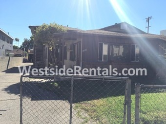 Primary Photo - 14830 Erwin St