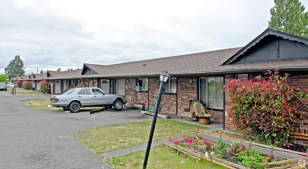 Foto principal - Cottage Lane - 4711 115th St Ct SW Lakewoo...