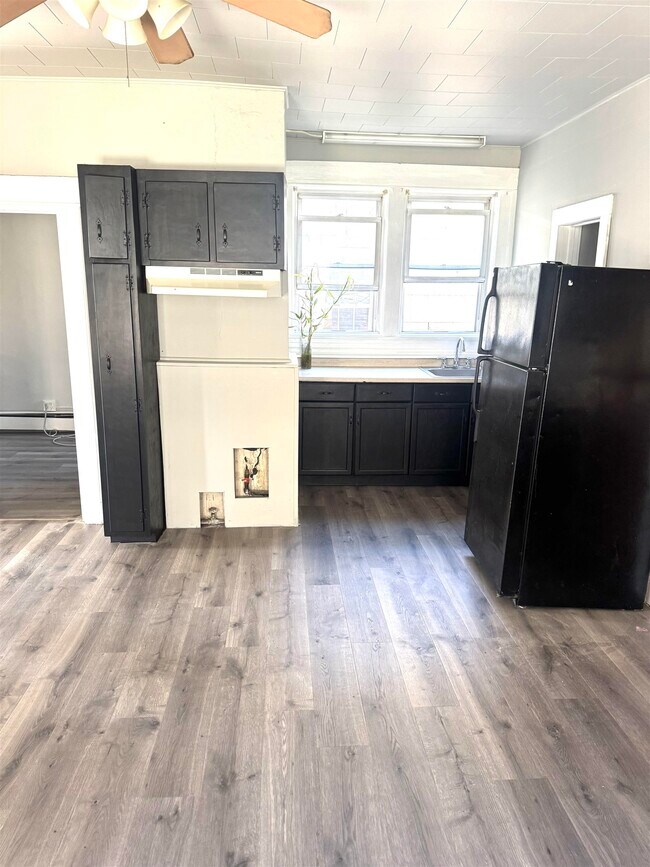 Foto del edificio - 103 John F. Kennedy Blvd