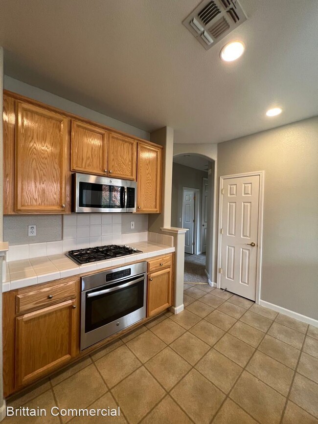 Building Photo - 3 br, 2 bath House - 512 Sutherland Ranch ...