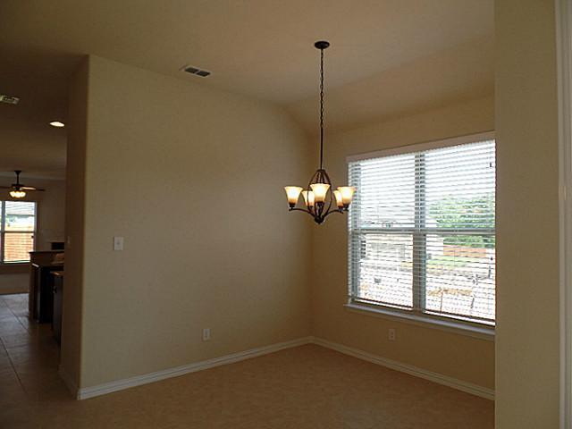 Foto del edificio - 1304 Poplar Dr