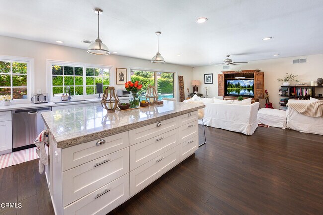 Building Photo - 3358 Blue Ridge Ct