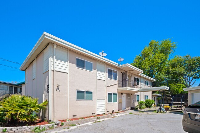 Building Photo - 2542 Denning Ct