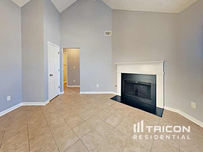 Building Photo - 1219 Catalina Pkwy